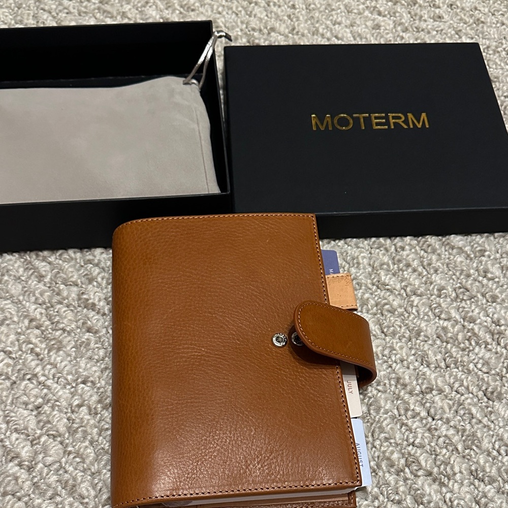Moterm Personal Wide Rings with Franklin Planner Weekly inserts May-Dec2026